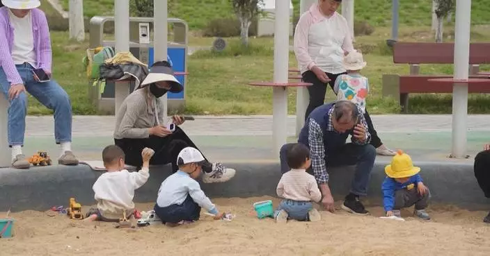 China unveils document on building child-friendly society