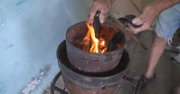 US energy strangulation forces Cubans back to charcoal cooking