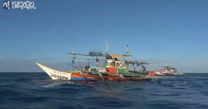 China Coast Guard expels intruding Philippine boats near Huangyan Dao