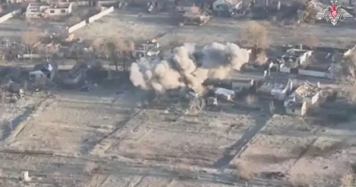 Russia claims capturing settlement, Ukraine reports repelling Russian offensives