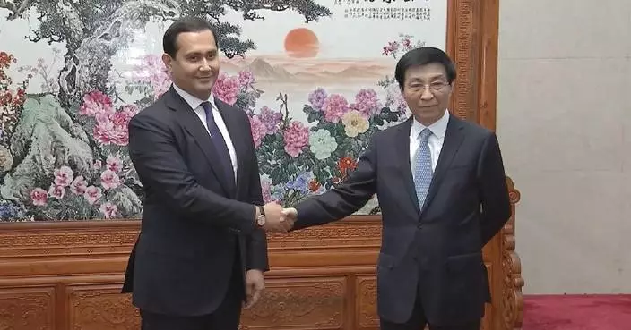 China’s top political advisor meets advisor to Uzbek president on strategic development