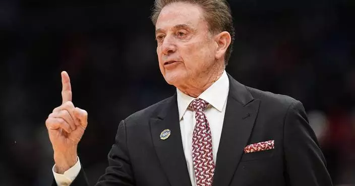 St. John’s athletic director says Pitino has signed new deal, according to reports
