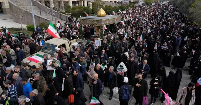 Israel launches new wave of attacks on Tehran and Iran threatens to start hitting Gulf power plants