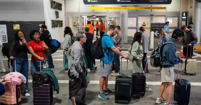 Long airport lines highlight concerns about unpaid security officers in the shutdown