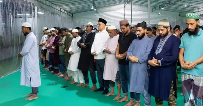 Summit Power International and AACT Jointly Host Iftar for About 440 Migrant Workers in Singapore, Including Bangladeshis