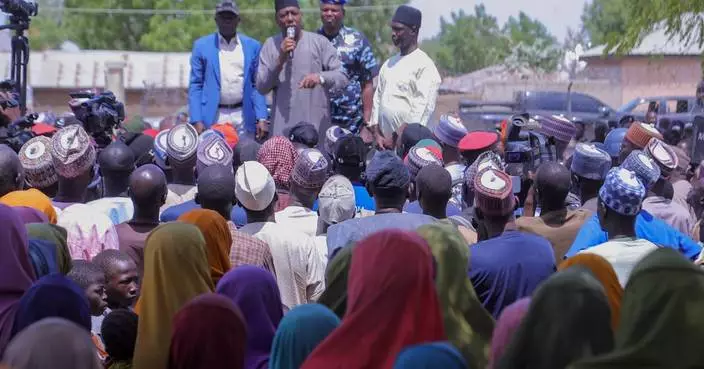 Islamic militants abduct more than 300 people in northeastern Nigeria, officials say