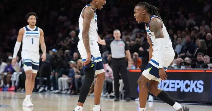 Dosunmu sparks Timberwolves’ 147-111 rout of Jazz as Edwards remains out