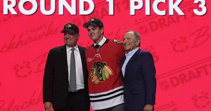 Top prospect Anton Frondell, the No. 3 pick in 2025 NHL draft, is en route to Blackhawks