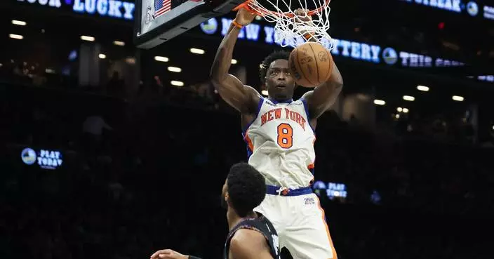 Knicks edge Nets 93-92 for their 14th straight victory in the New York rivalry