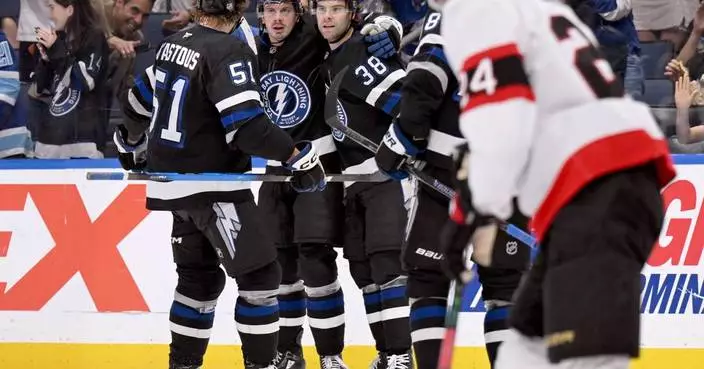 Lightning deal the Senators a blow in the playoff race by beating them 4-2