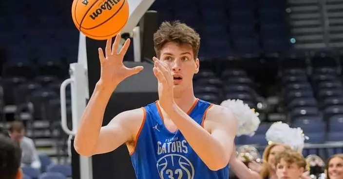 World's tallest basketball player, 7-foot-9 Olivier Rioux, is transferring from Florida