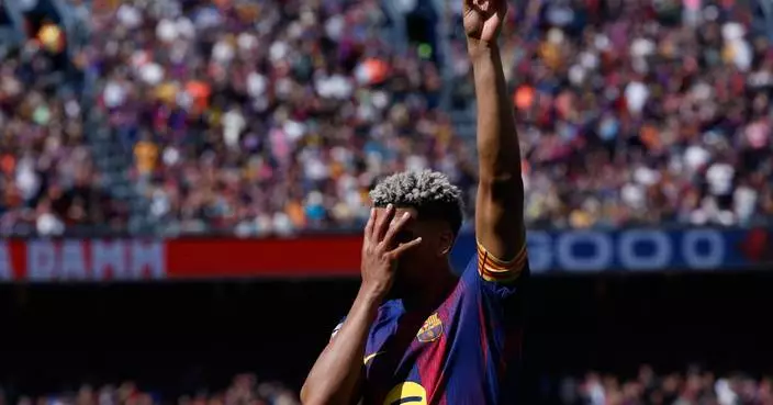 Barcelona edges Rayo Vallecano to increase pressure on Real Madrid ahead of capital derby