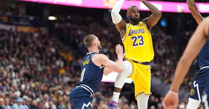 LeBron James breaks the NBA career field goals record in the Lakers’ 120-113 loss to the Nuggets