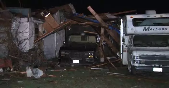 2 killed and homes damaged after tornadoes tear through Illinois and Indiana, more storms moving in
