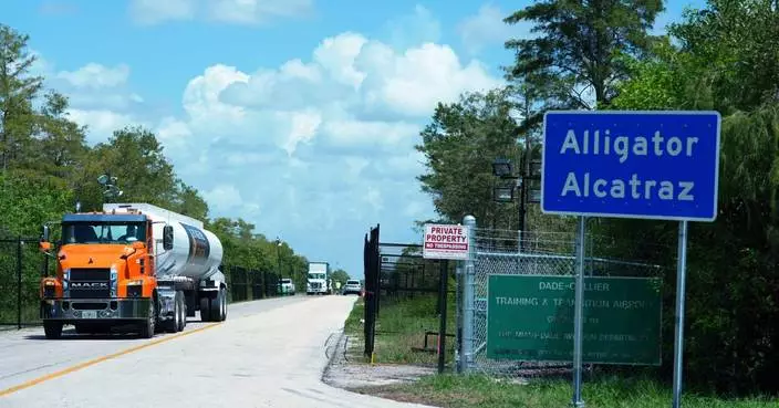 A federal judge orders better attorney access at Florida’s ‘Alligator Alcatraz’