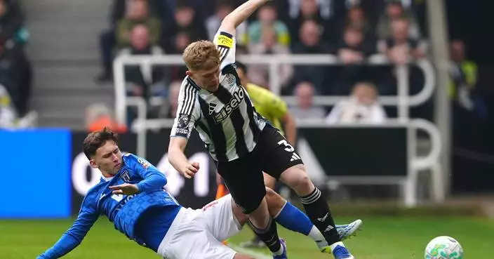 Newcastle vs Sunderland halted after discriminatory abuse from the crowd