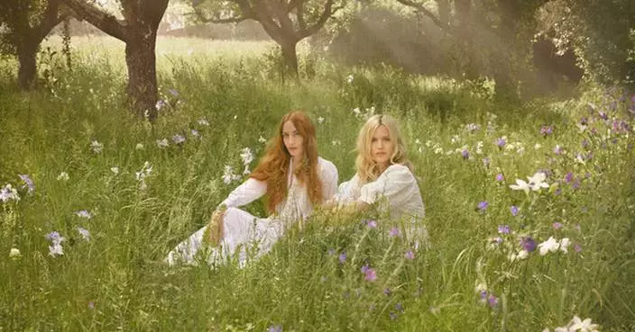 Jo Malone London introduces Georgia May and Lizzy Jagger as global brand ambassadors for English Pear