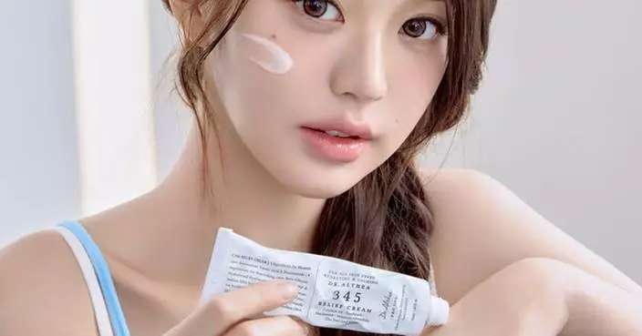 Dr. Althea Names IVE’s Jang Wonyoung Global Ambassador Amid Overseas Growth