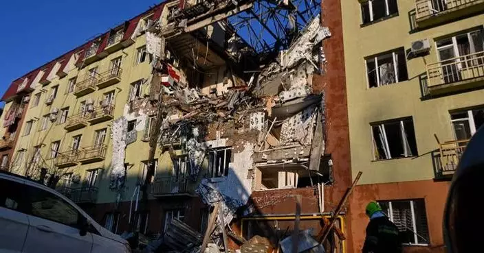 Russian strikes on Odesa kill 2 ahead of Orthodox Easter ceasefire