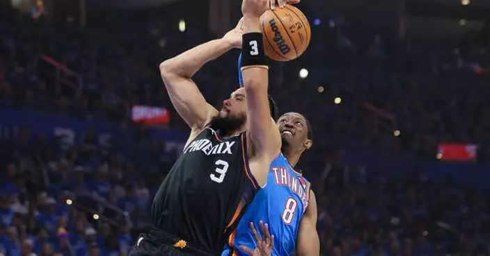 Gilgeous-Alexander scores 25 as reigning champion Thunder open playoffs with 119-84 win over Suns
