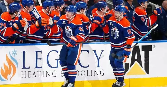 Kapanen's 2nd goal of game with 1:54 remaining lifts Oilers over Ducks 4-3 in playoff opener