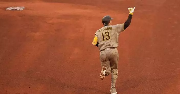 Machado and Merrill homer for Padres in 8-6 win over flailing Red Sox