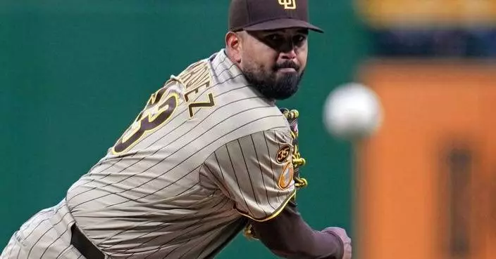 Germán Márquez gets 1st win with San Diego Padres in 2nd start