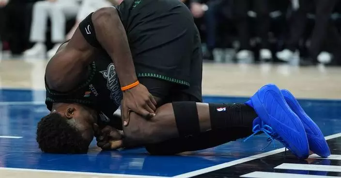 Timberwolves lose Anthony Edwards and Donte DiVincenzo to leg injuries in Game 4 against Nuggets