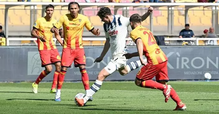 Late goal lifts Napoli into second in Serie A and McKennie helps Juve overcome Genoa