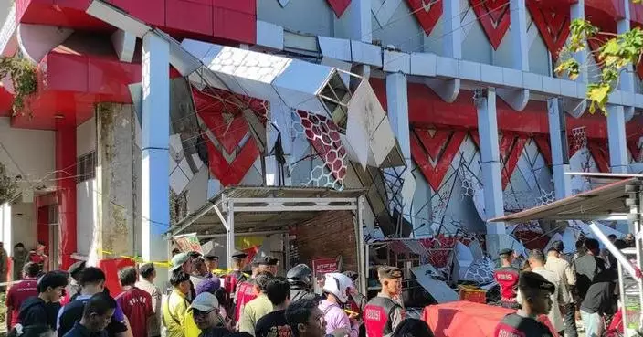 Earthquake in Indonesia kills at least 1 person and sets off small tsunami