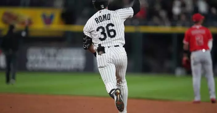 Romo hits first 2 career home runs as White Sox beat Soriano and Angels, 5-2