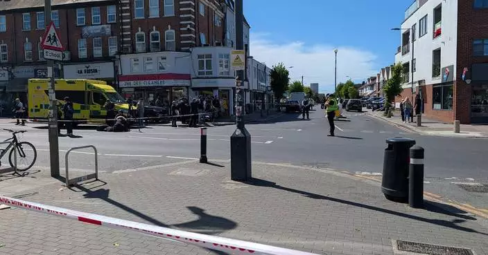 Suspect is held for attempted murder after 2 Jewish men are stabbed in London