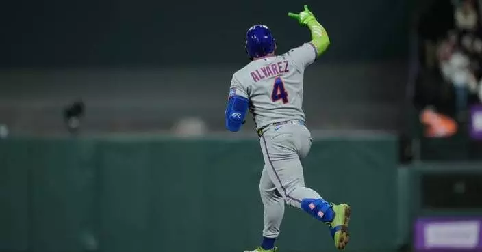 Alvarez hits 2 homers and Mets bust out at the plate to back McLean in 10-3 blowout of Giants