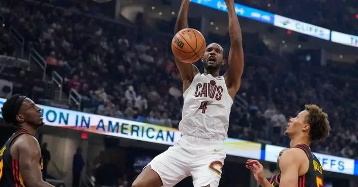 Donovan Mitchell and Evan Mobley help Cavaliers hold off Hawks 122-116