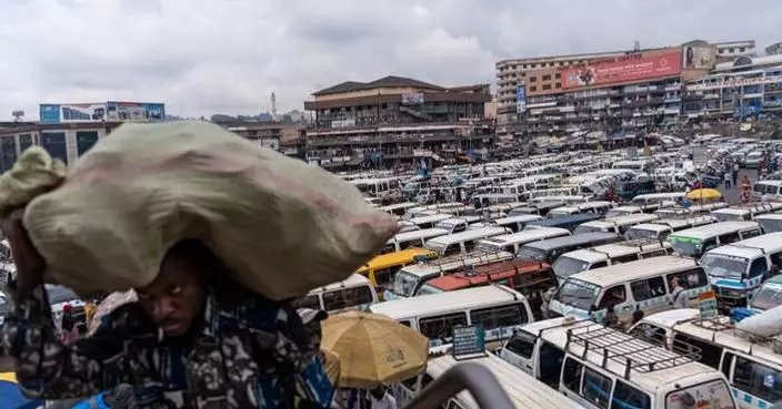 First group of 12 deportees from the US arrives in Uganda, lawyers say