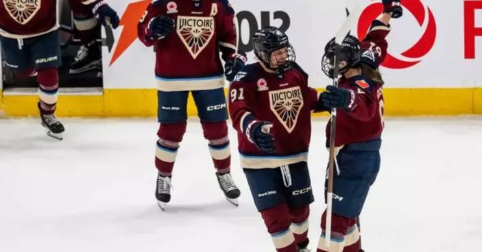 Gosling scores on OT power play to lift the Victoire past the Fleet, 3-2