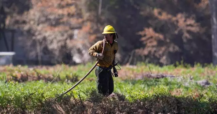 Wildfire that has destroyed nearly 90 homes in Georgia threatens more evacuations