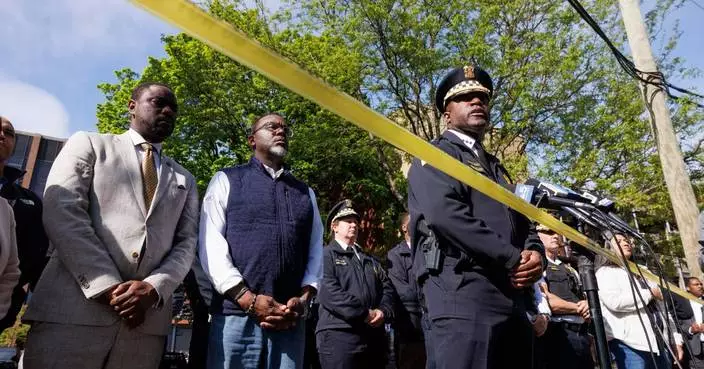 Robbery suspect charged with murder, attempted murder of Chicago police officers at a hospital