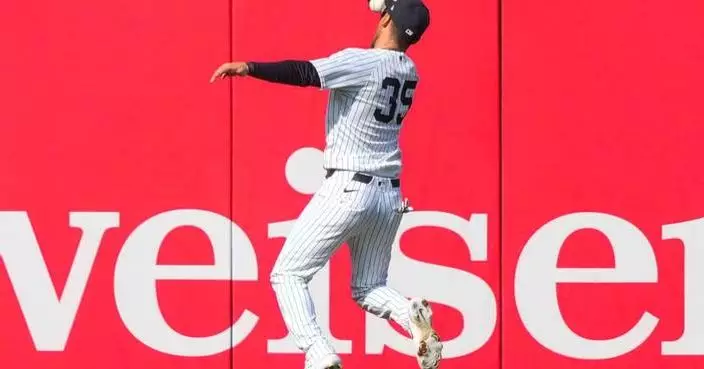 Yankees left fielder Cody Bellinger makes acrobatic catch to rob Marlins’ Xavier Edwards