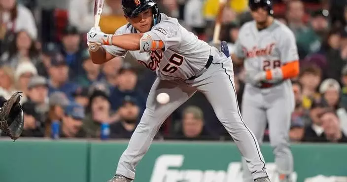 Pinch-hitter Yoshida delivers RBI single in the 10th as green-clad Red Sox beat Tigers 1-0
