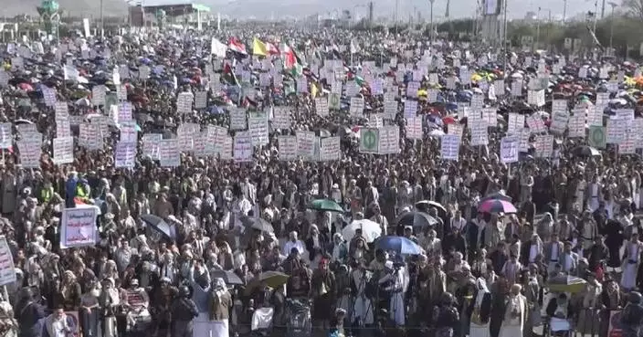 Yemenis rally in Houthi-controlled region in support of Iran, Lebanon