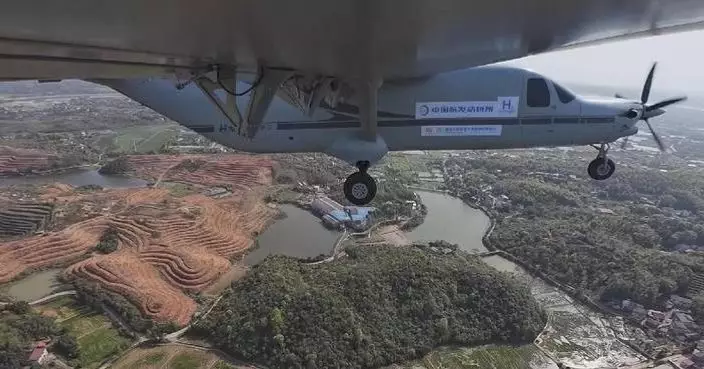 Megawatt hydrogen turboprop engine completes maiden flight in central China