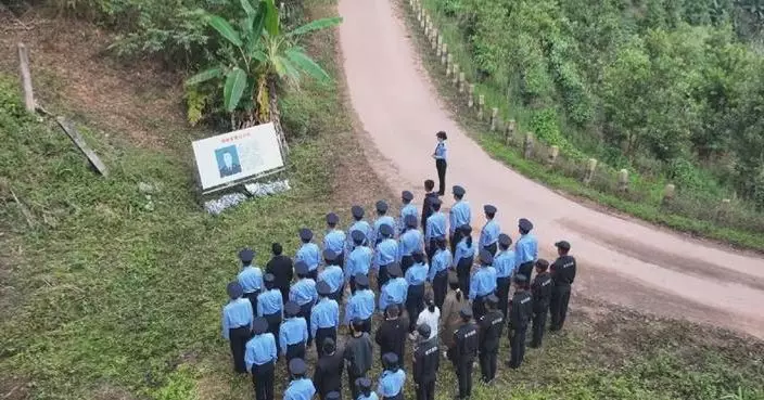 Chinese Yunnan border towns honor fallen anti-drug heroes during Qingming Festival