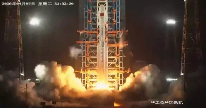 China launches new batch of 18 internet satellites for Qianfan Constellation