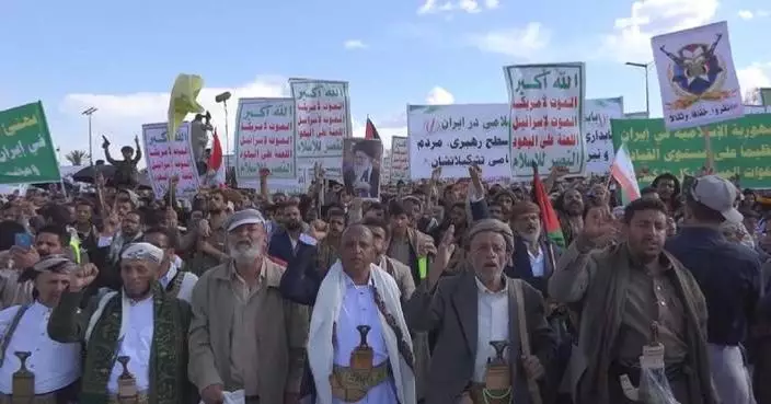 Yemenis rally to welcome US-Iran ceasefire, condemn Israeli attacks on Lebanon