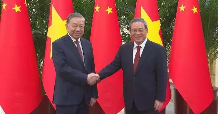 Chinese premier meets Vietnamese president