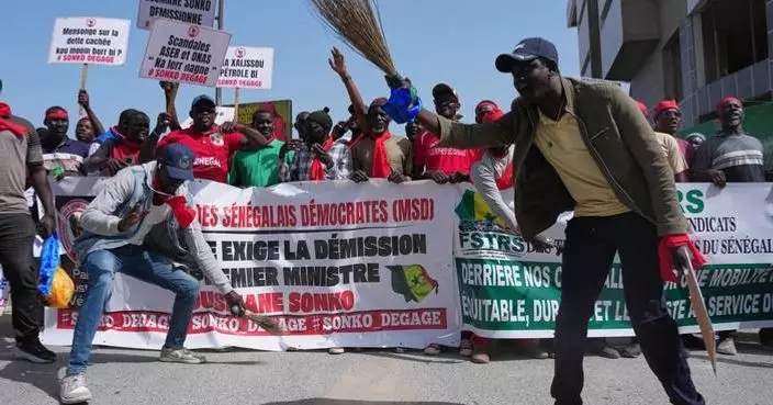 Hundreds march in Senegal’s capital over broken government promises and rising costs