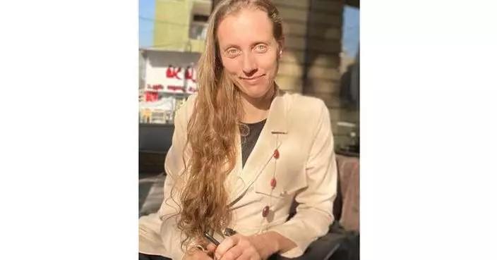 Mother hopes freed US reporter will come home following her release from Iraqi captors