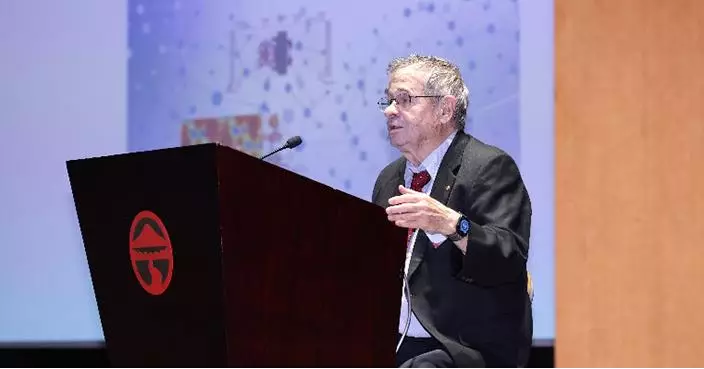 Nobel Laureate Inspires Future Scientists at Lingnan