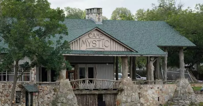 Camp Mystic director offers tearful apology to victims’ families during legislative hearing
